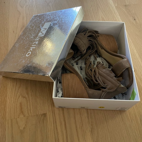 Free People - Matiko Morgan Taupe Heels - Picture 7 of 8